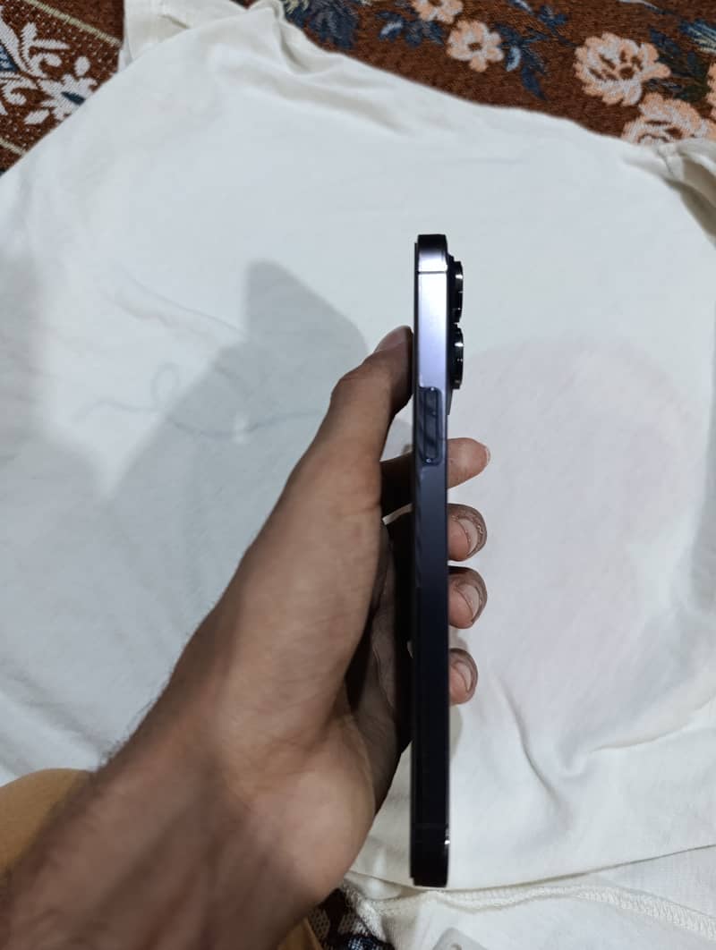 Iphone 14pm 2