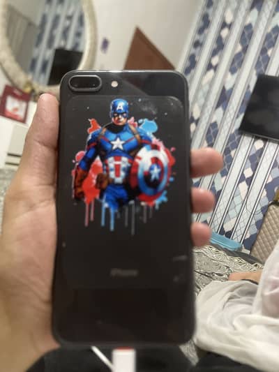 iPhone 8 Plus