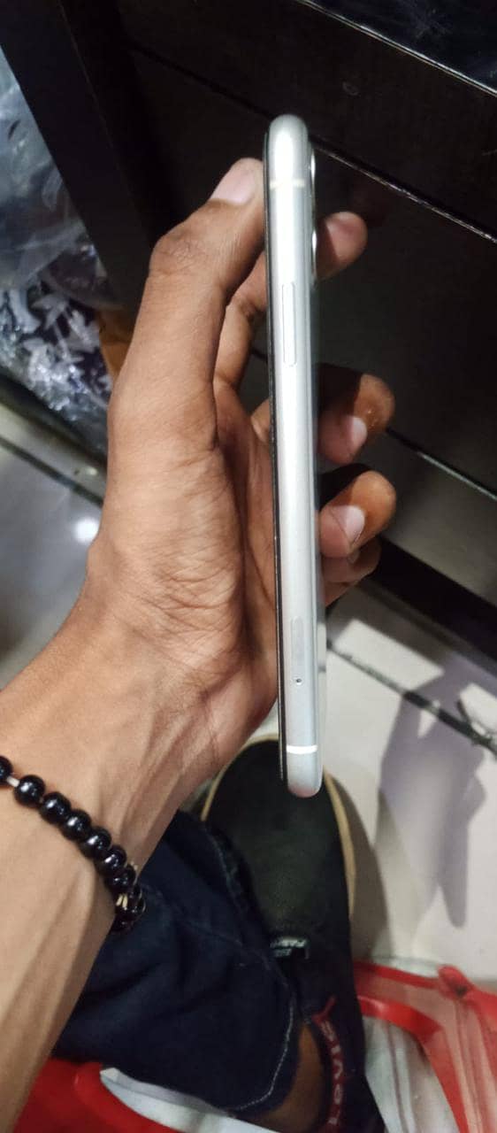 iphone 11 2