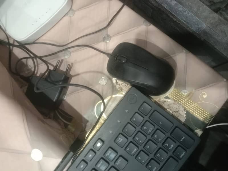 Dell Desktop PC 1