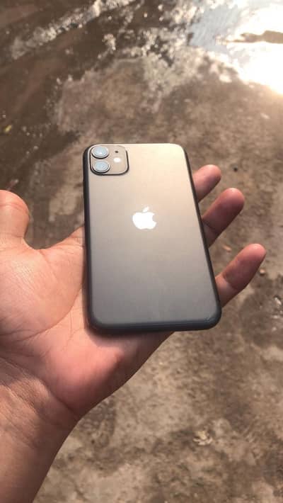 I phone 11 non pta 03/117745/301