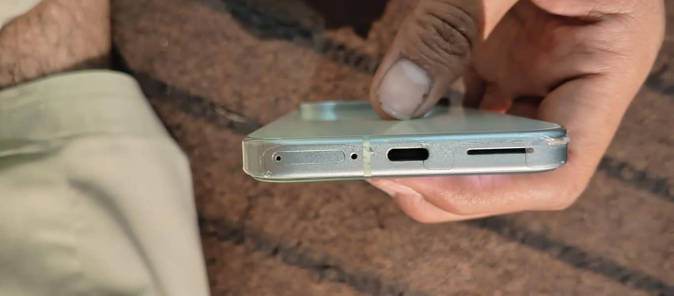 Google pixel 9 . for sell 5