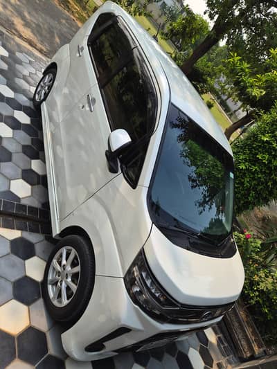 Daihatsu Move 2019