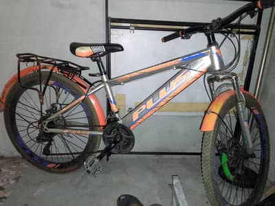 Cycle In New Condition, Gears