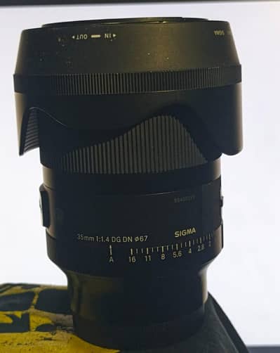 Sigma Lena 35mm 1.4
