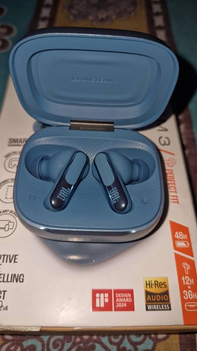JBL LIVE BEAM 3