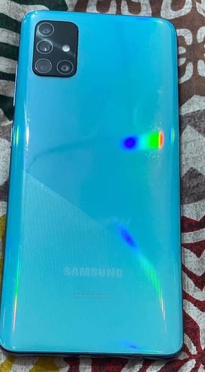 SAMSUNG GALAXY A51