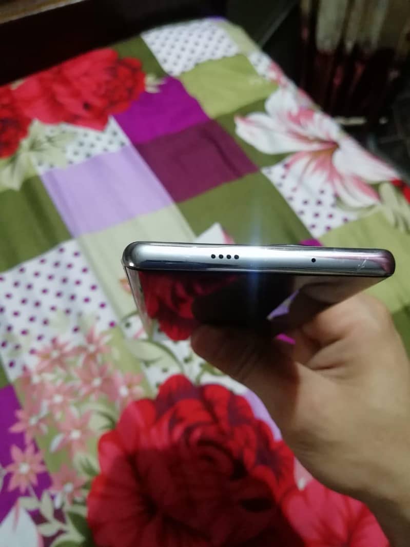 spark 20 pro plus 4