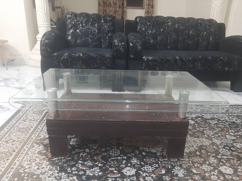 Sofas and table 4