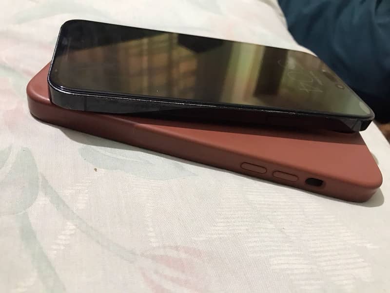 Iphone 14 pro max 1