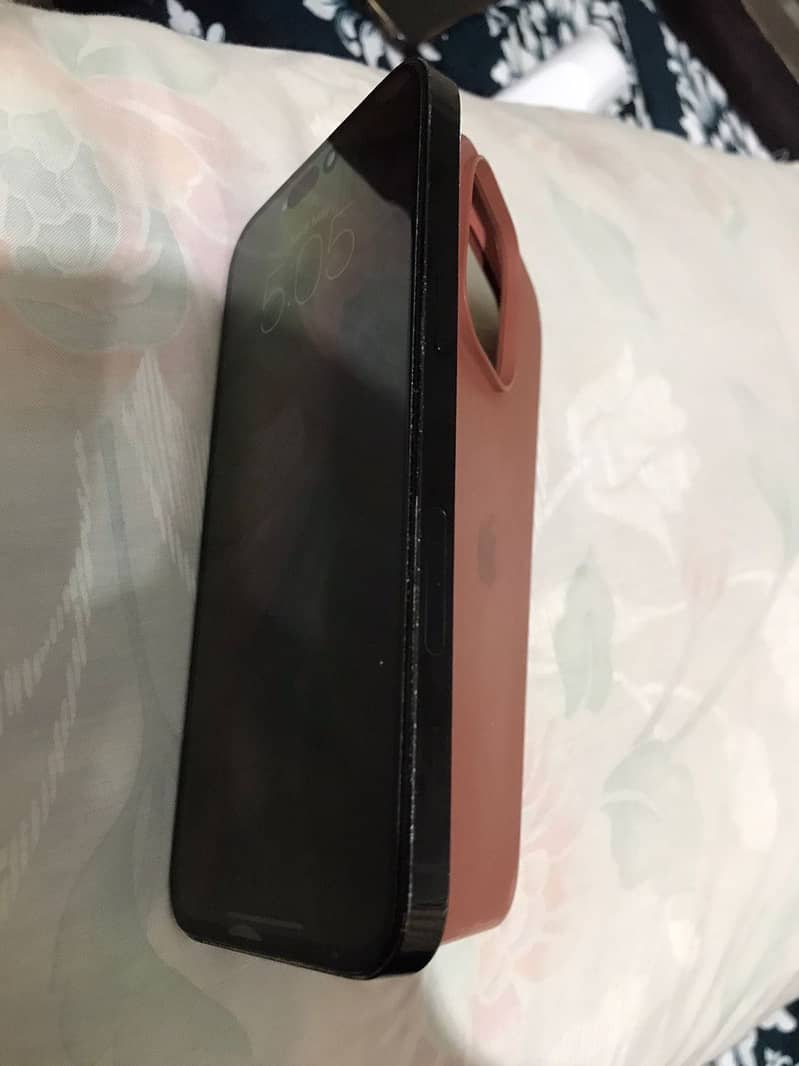Iphone 14 pro max 3