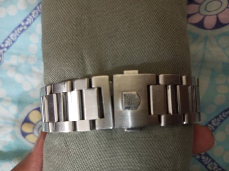 men watch 7