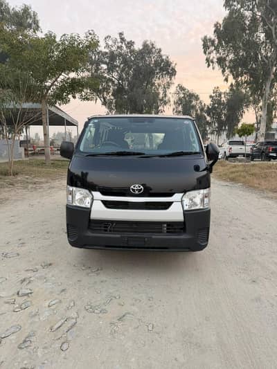 toyota hiace
