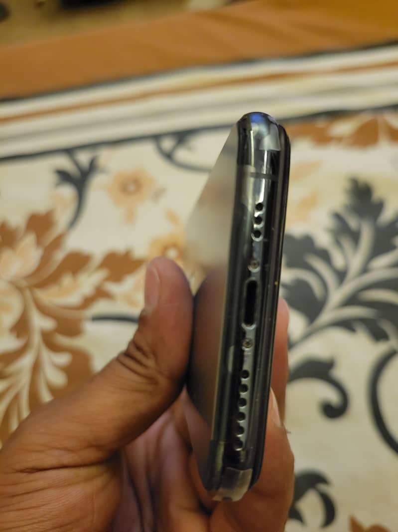 iphone 11pro FU 2