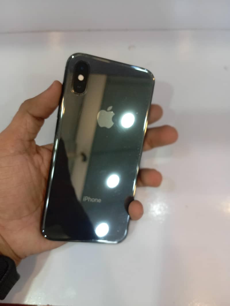 iphone xs 1