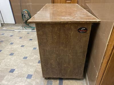 Istari Stand For sale