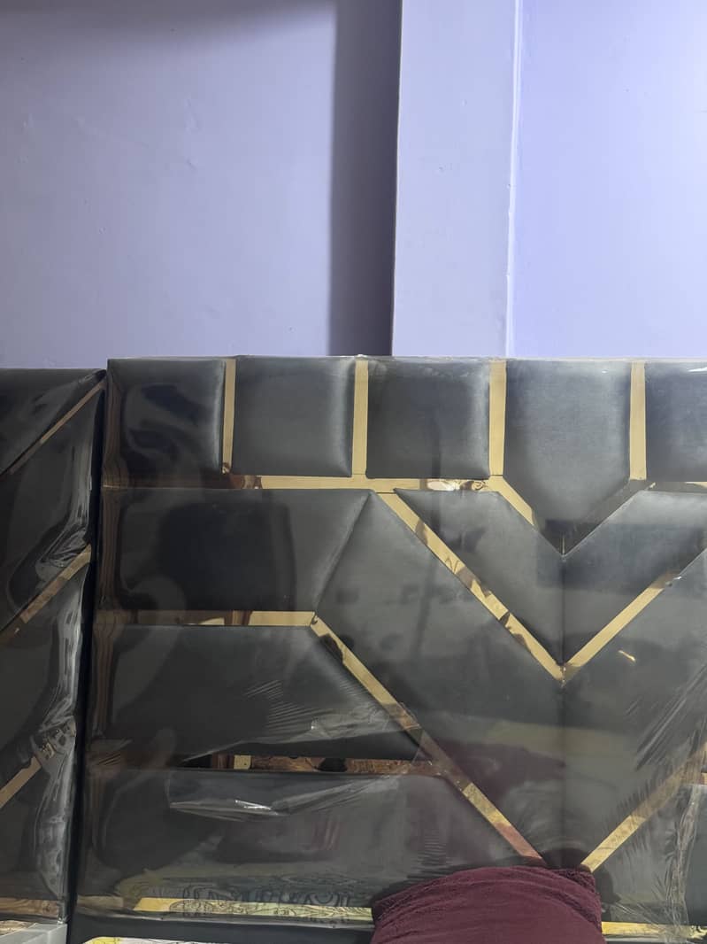 Bed /side tables /dressing table 1
