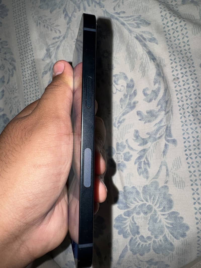 Iphone 13 3