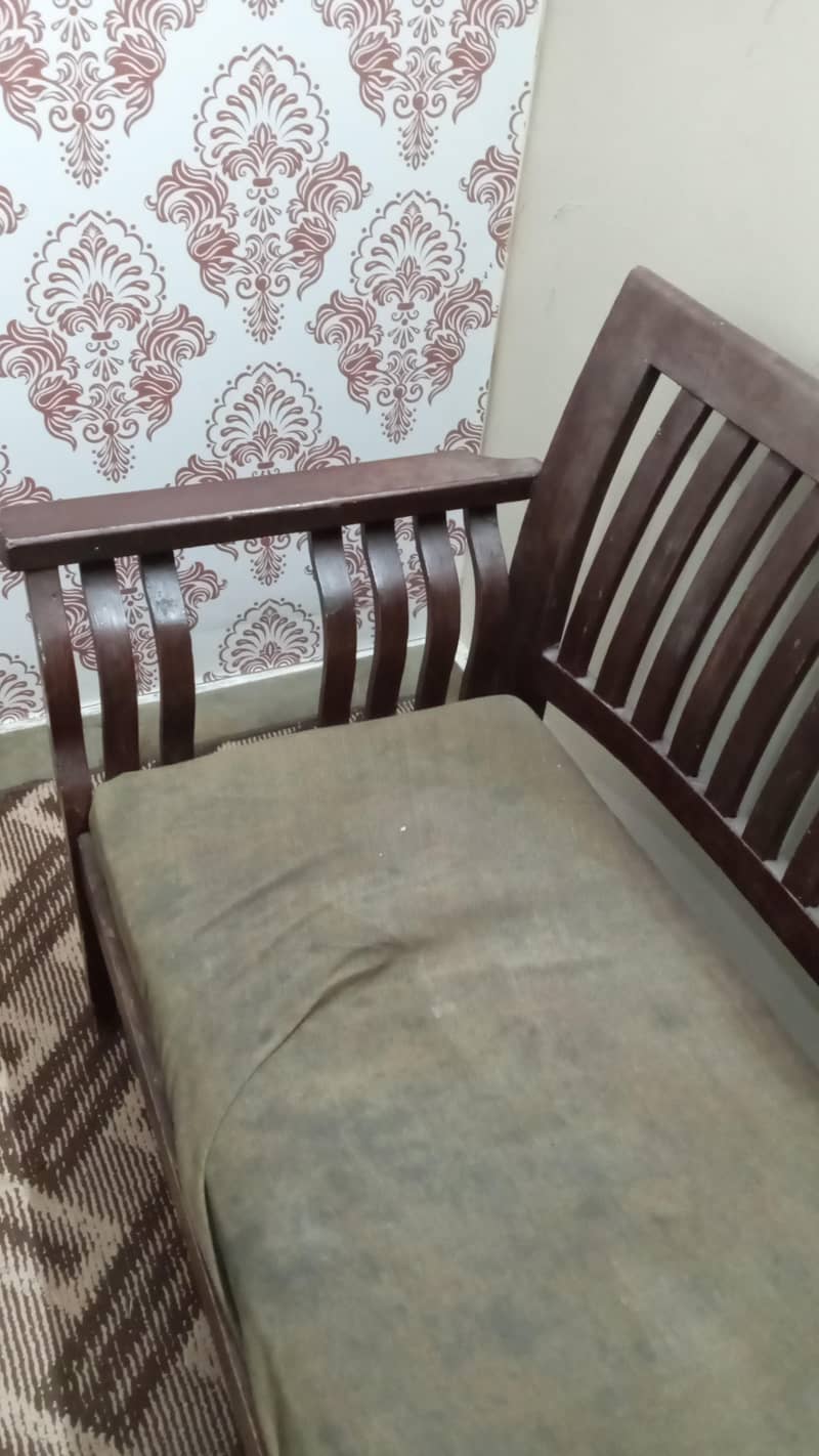 2 seater sofa 1