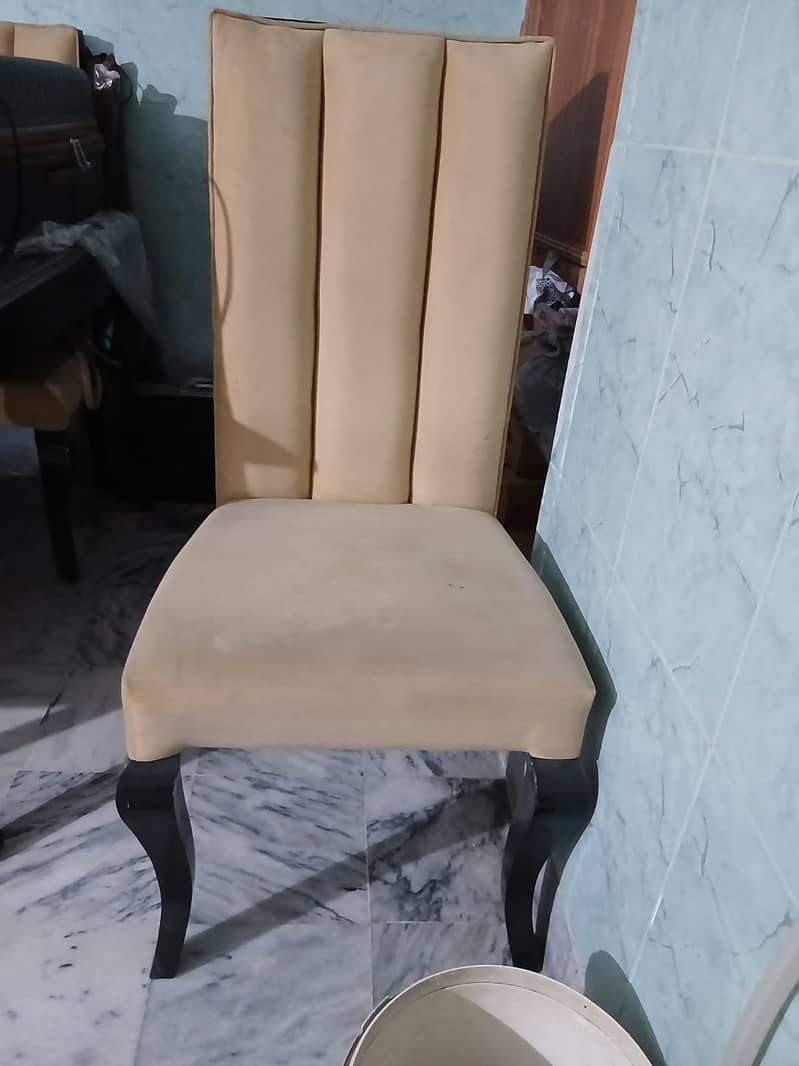 dining table 0