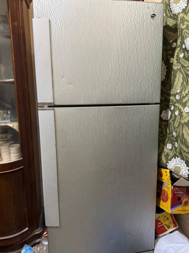 refrigerator 0