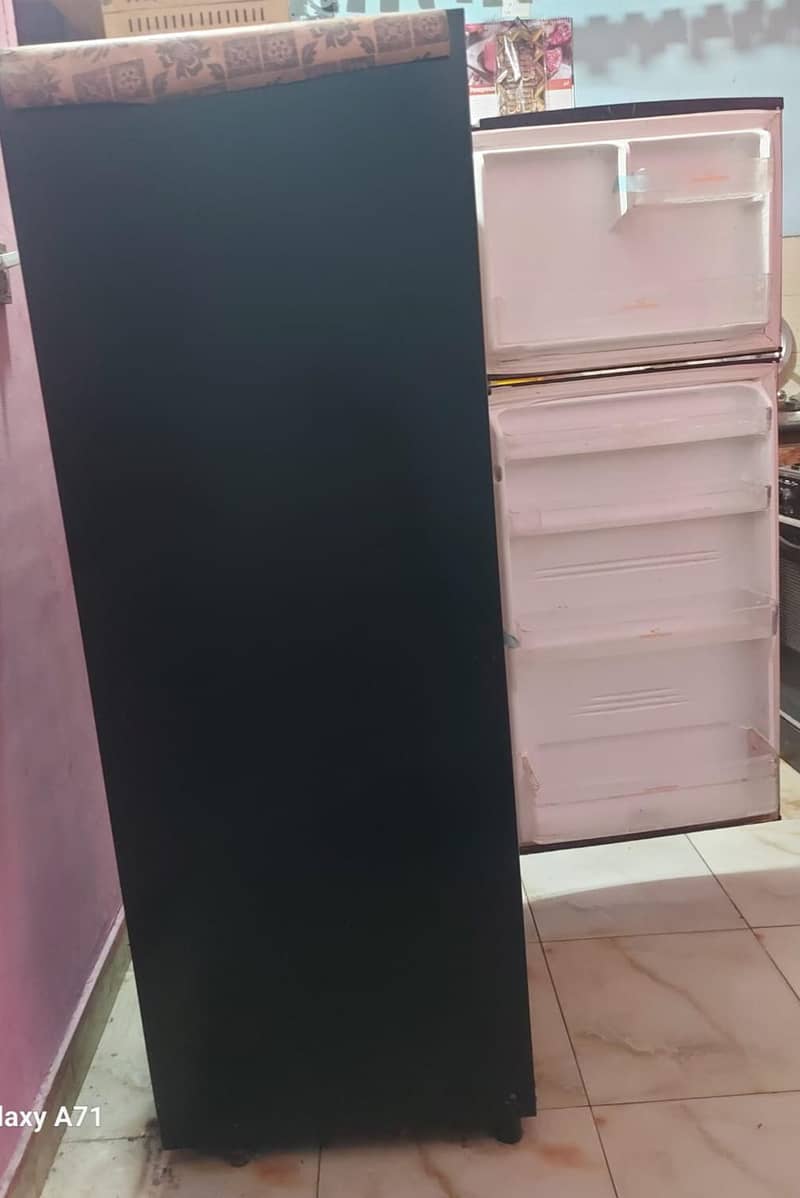SINGER Refrigerator 1