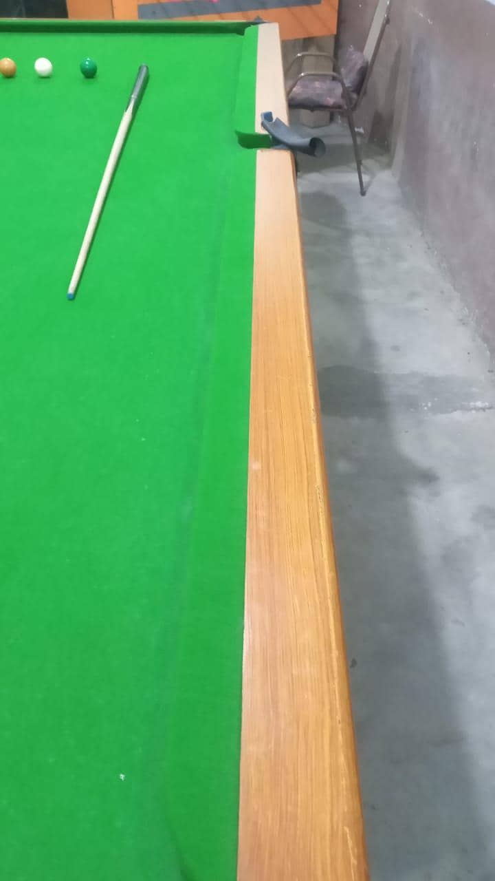 Snooker Table 2