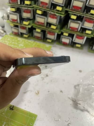 Iphone 12 pro  factory unlock