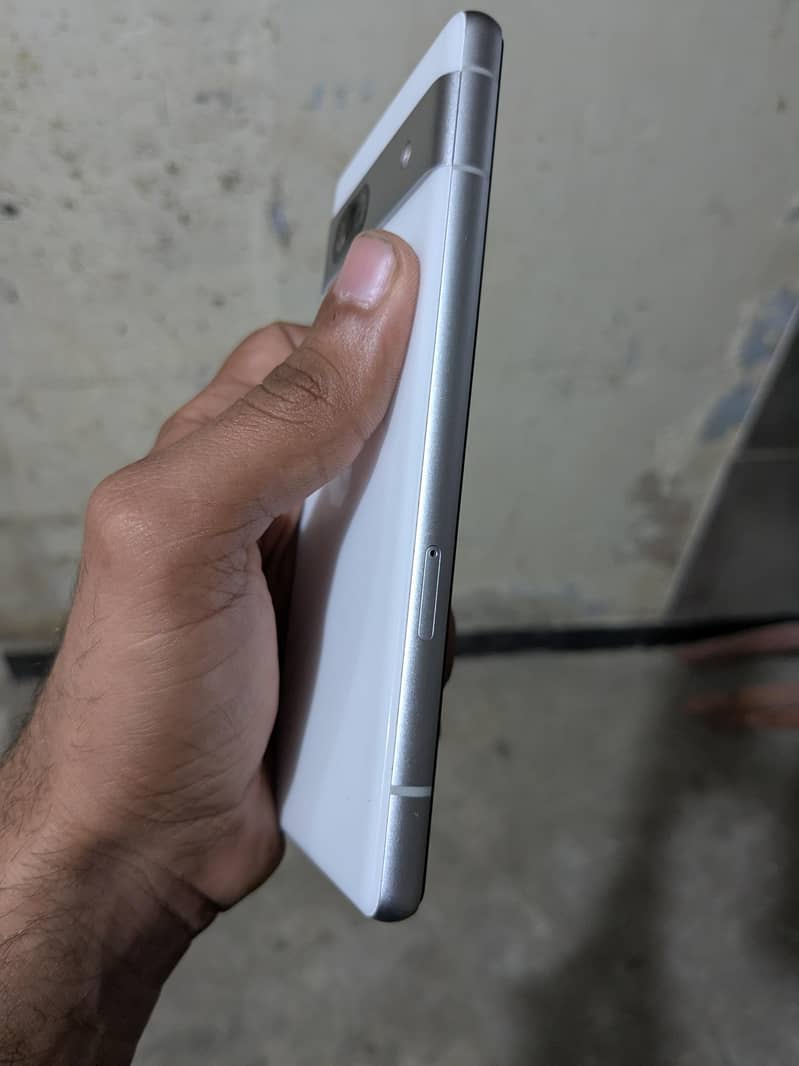 Google pixel 7a 6