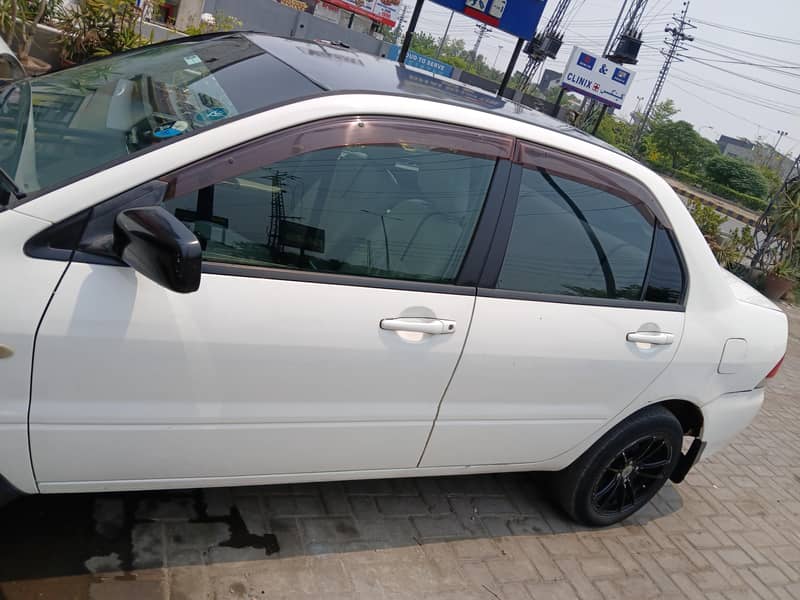 Lancer 9