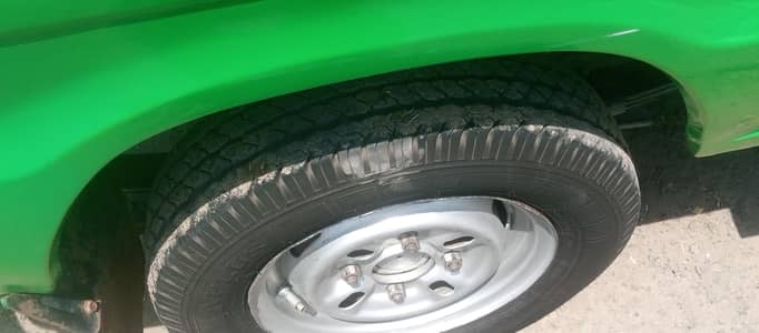 Green Bolan 2015  model