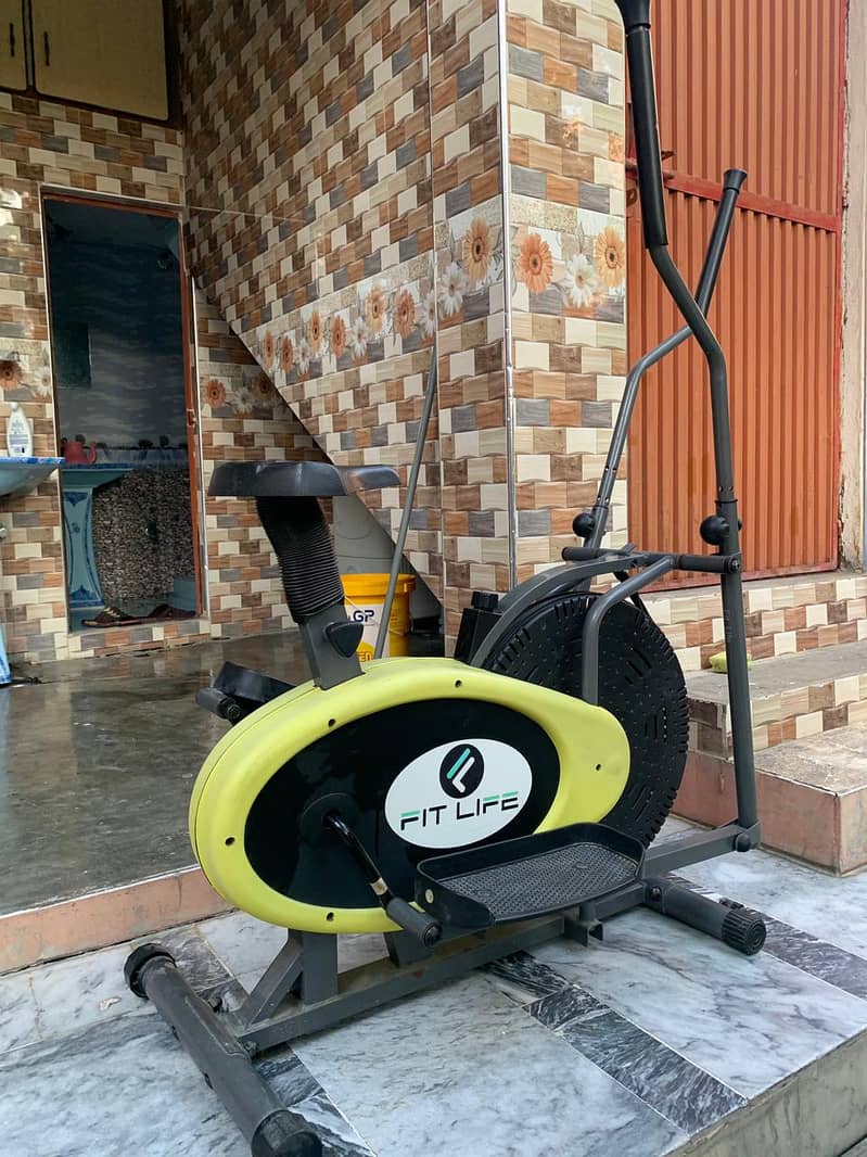 exercise bike / exercise cycle 2