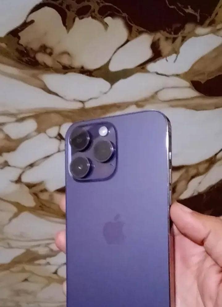 Iphone 14 pro max 1