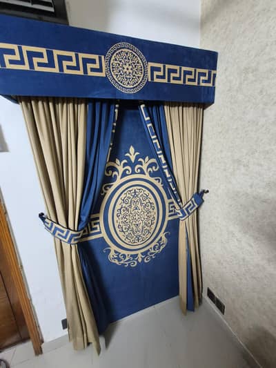 Curtain blue design