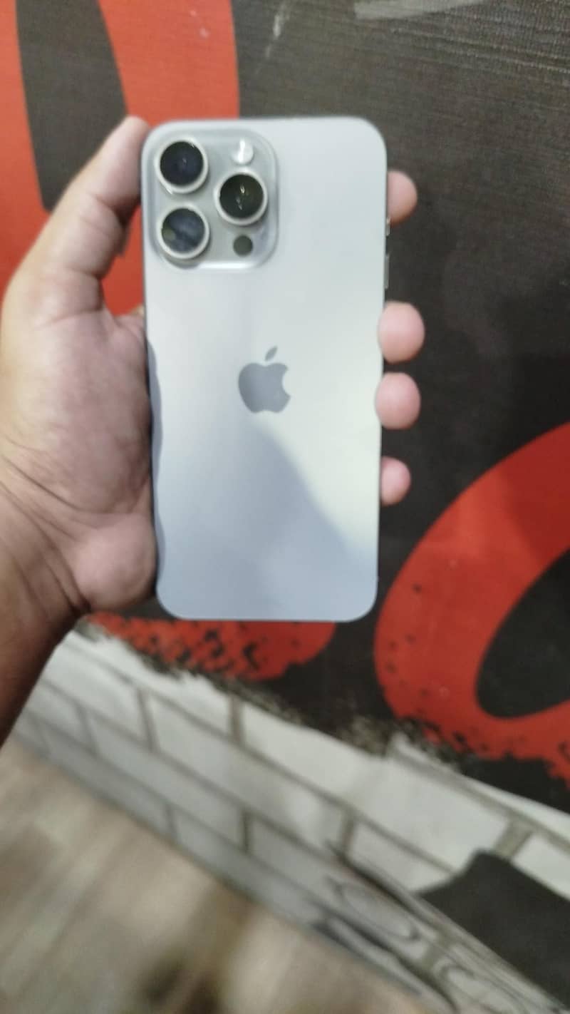 Iphone 15 Pro Max 2