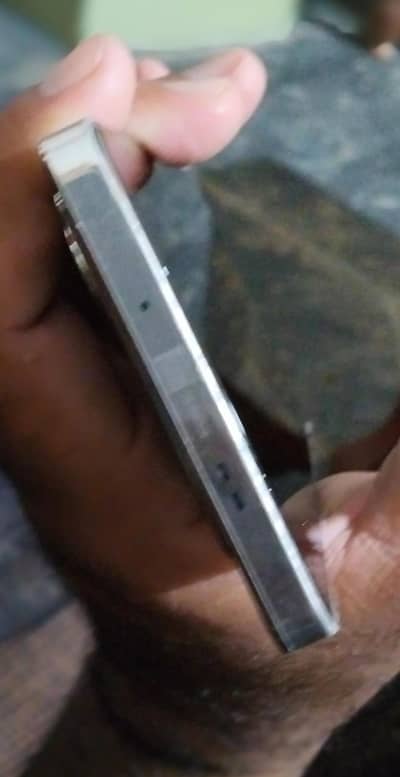 infinix note 40 condition 10/10