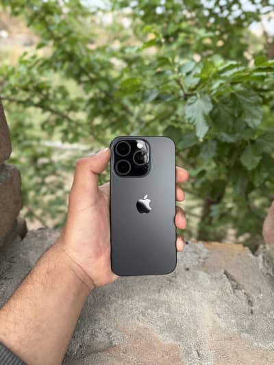 Iphone 16 pro jv