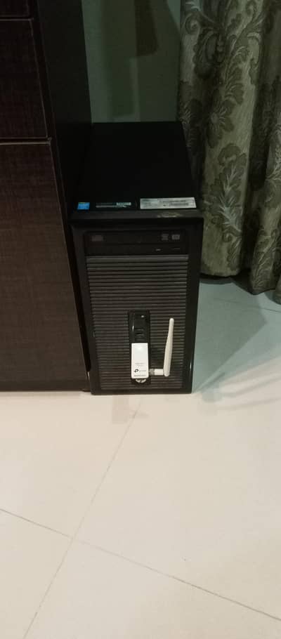 HP Prodesk 400 G1 - i5-4570 - GTX 1060 6Gb - LED TV 24inch