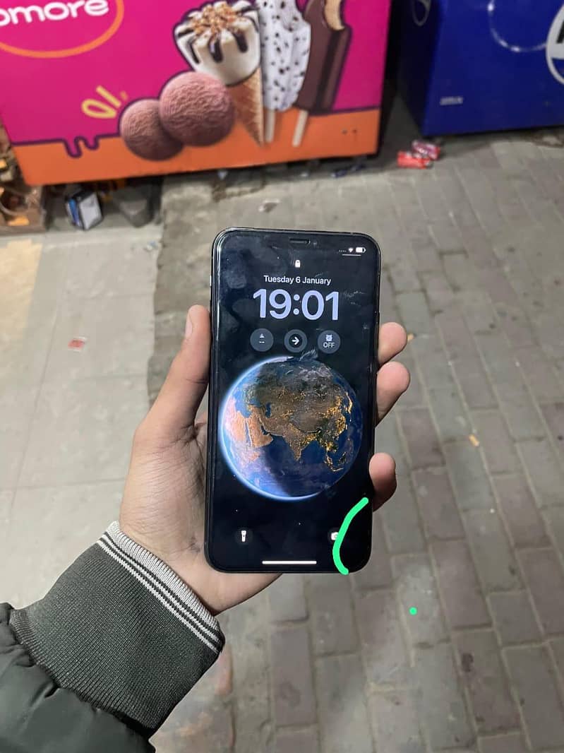 IPhone 11 Pro max 3