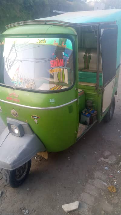 new Asia auto rikshaw good condition LPG hai