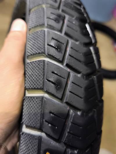 90/90-18 Rear & 2.75 - 18 Front Tyre for Yamaha Suzuki Honda Motorcyle