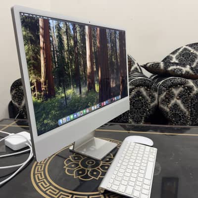 Apple iMac M1, 2021, 24'' 4.5K, All in One, 16GB Ram, 256GB SSD