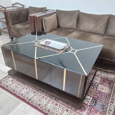 Centre table for sale