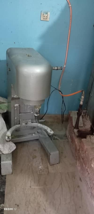 oven and biscuit mixing machine