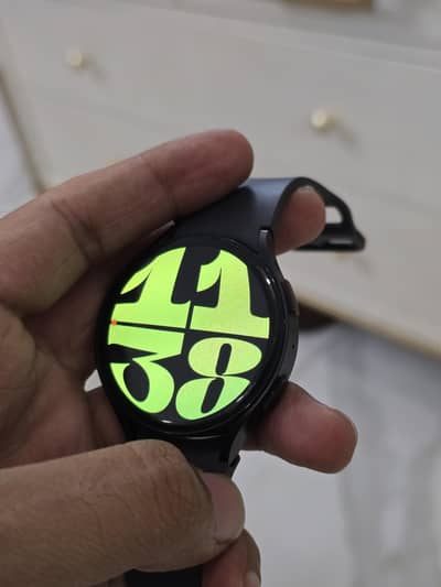 Watch 6 (44mm)