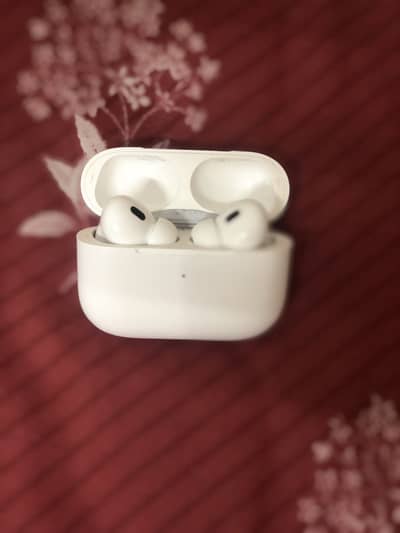 Apple Airpods Pro generation 2 (defected airbuds battery)