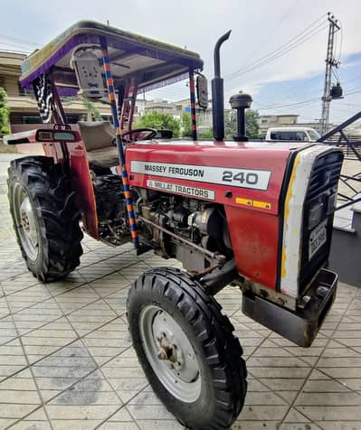 Massey 240 model 2012