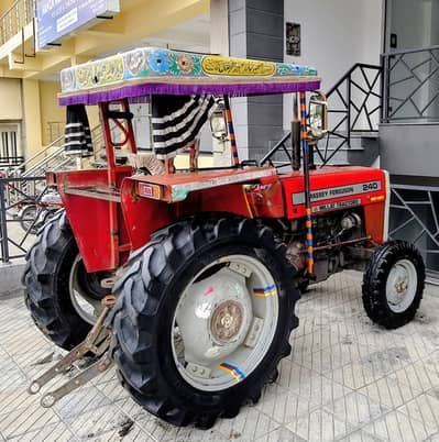 Massey 240 model 2012