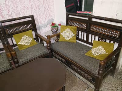 4 seater sofa solid Wood.