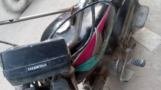 Honda CD 70cc model 2003